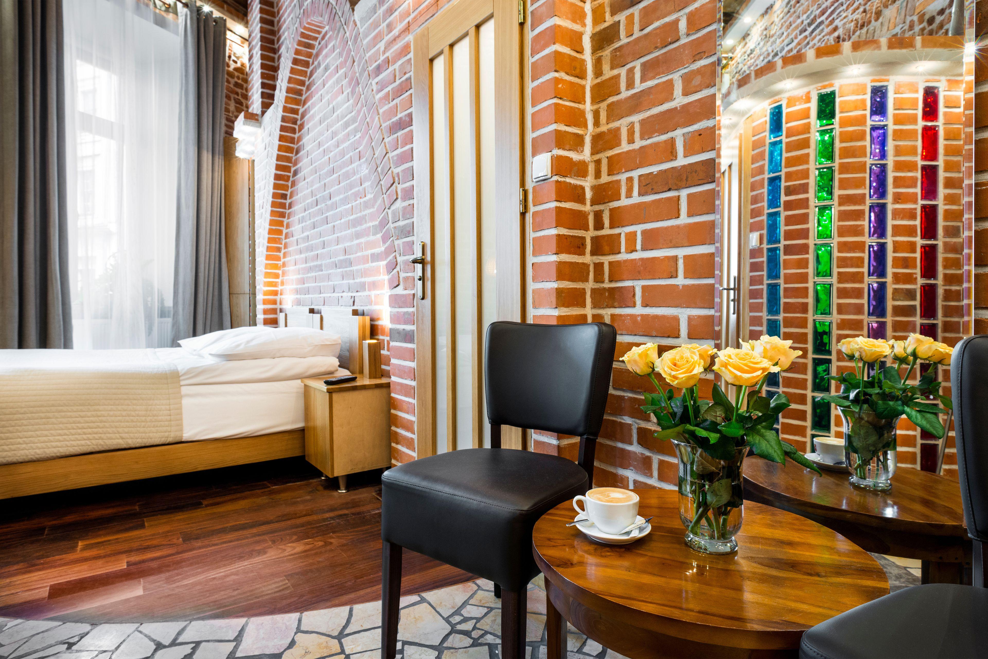 Aparthotel Stare Miasto — Photos 2